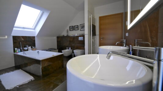 Badinstallation komplettes Bad